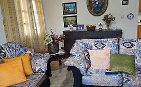 Aira Villa
